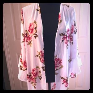 Charming Charlie kimono